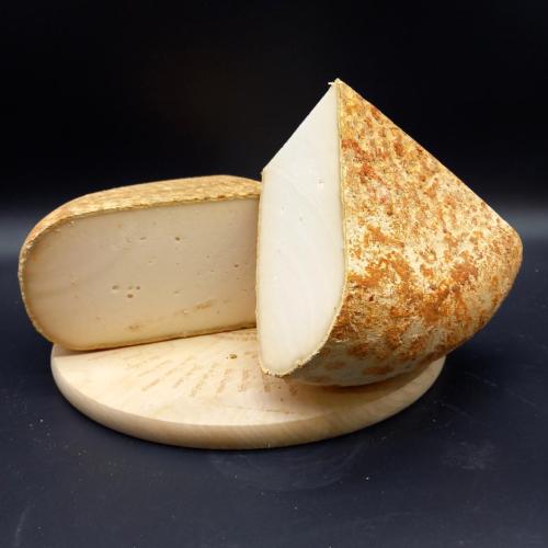 Tomme De Chèvre Rousseau Fromagerie De Chambéry 